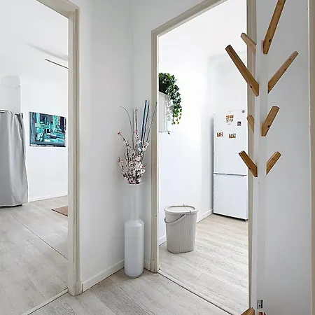 Renovated With Wi-fi And Harbor View * La Seyne-sur-Mer