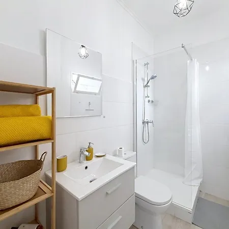 Appartement Renovated With Wi-fi And Harbor View